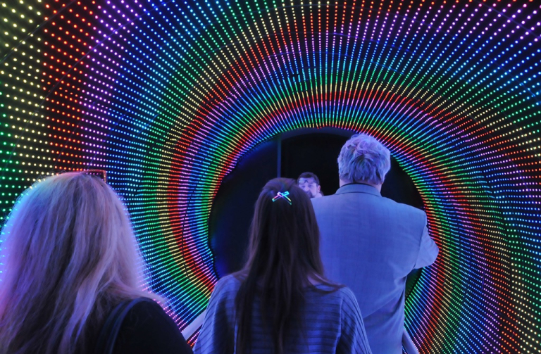 Světelný tunel v iQlandiiI 